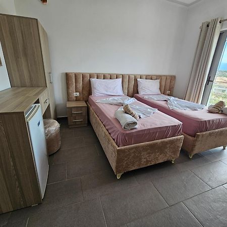 Hotel Irini Sarandë 외부 사진