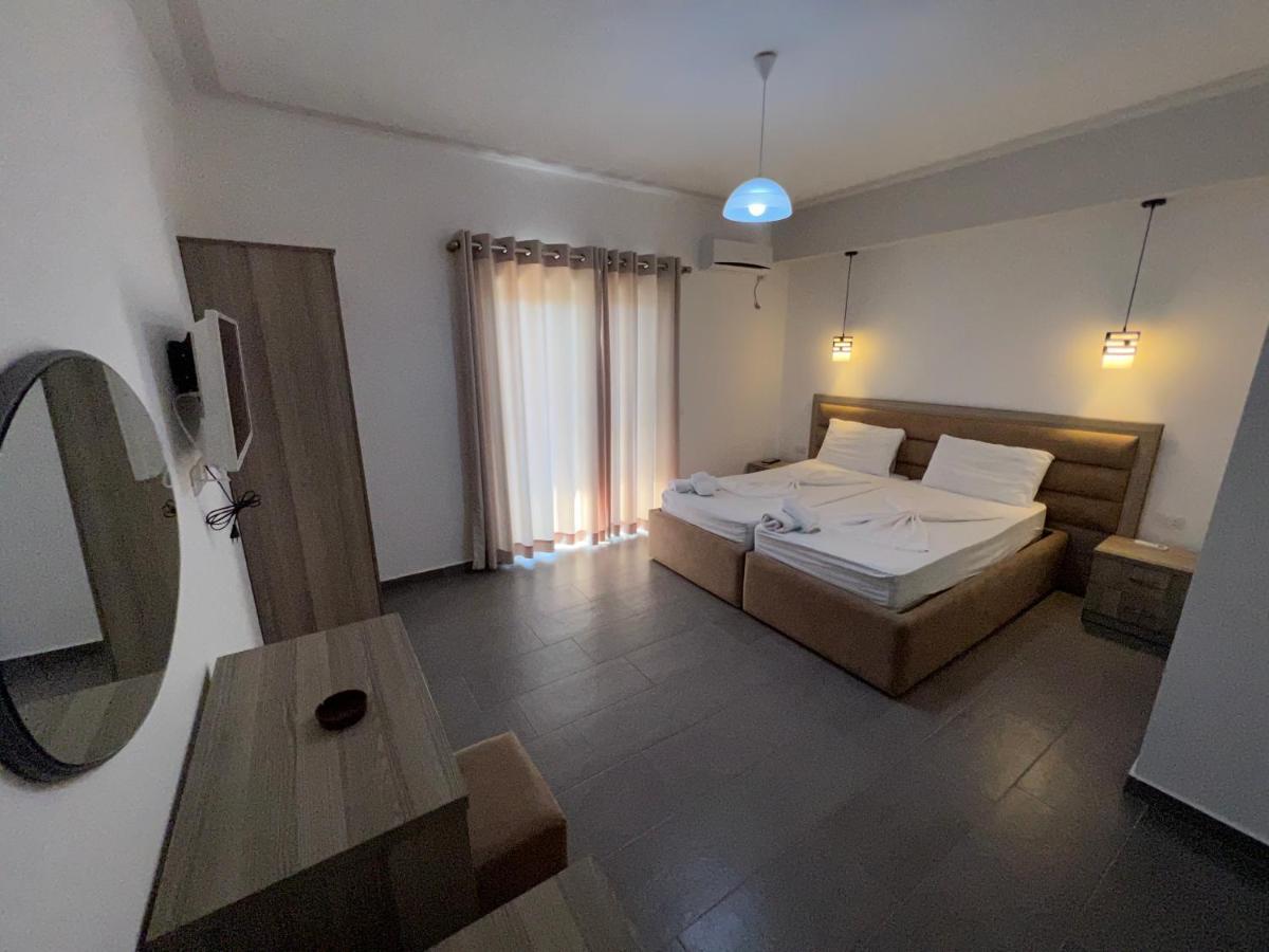 Hotel Irini Sarandë 외부 사진