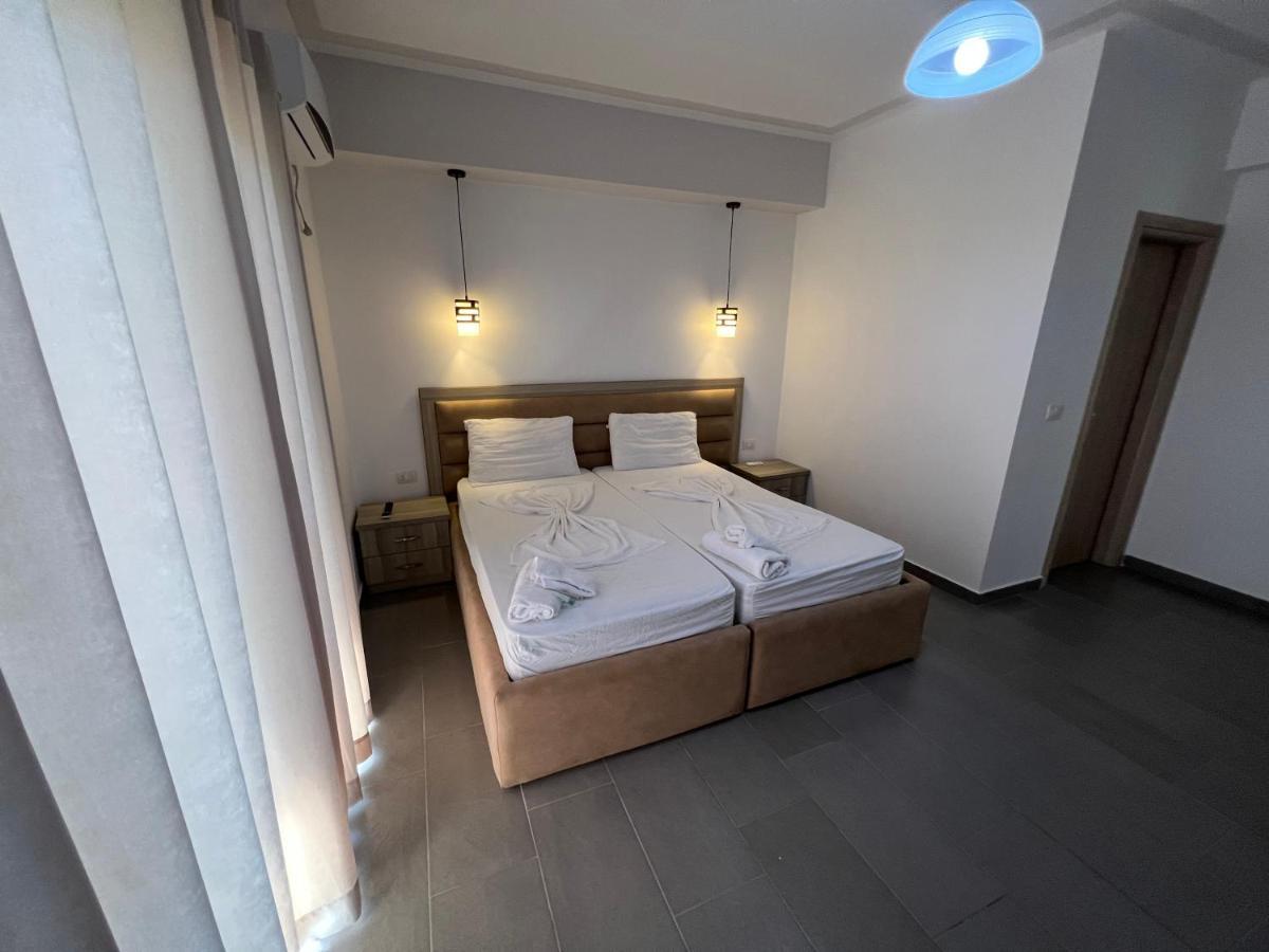 Hotel Irini Sarandë 외부 사진