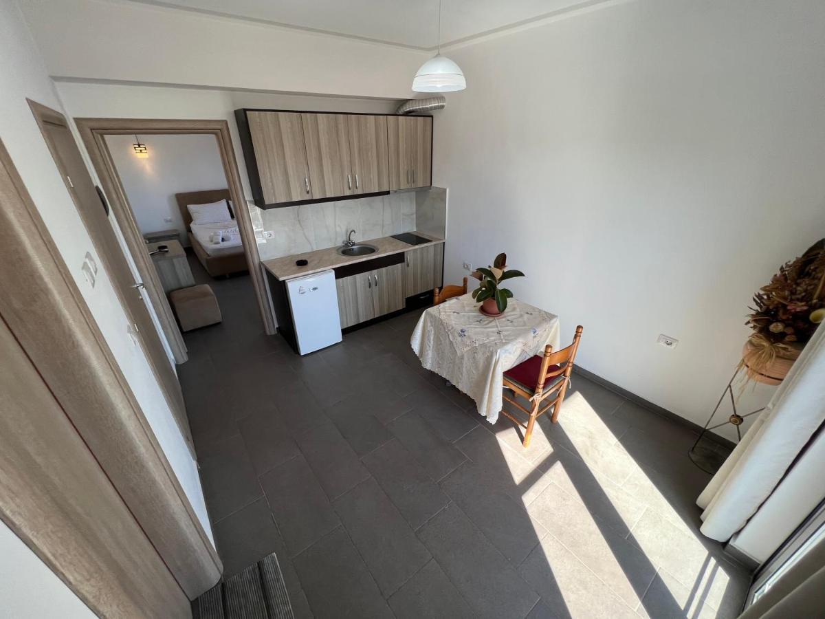 Hotel Irini Sarandë 외부 사진