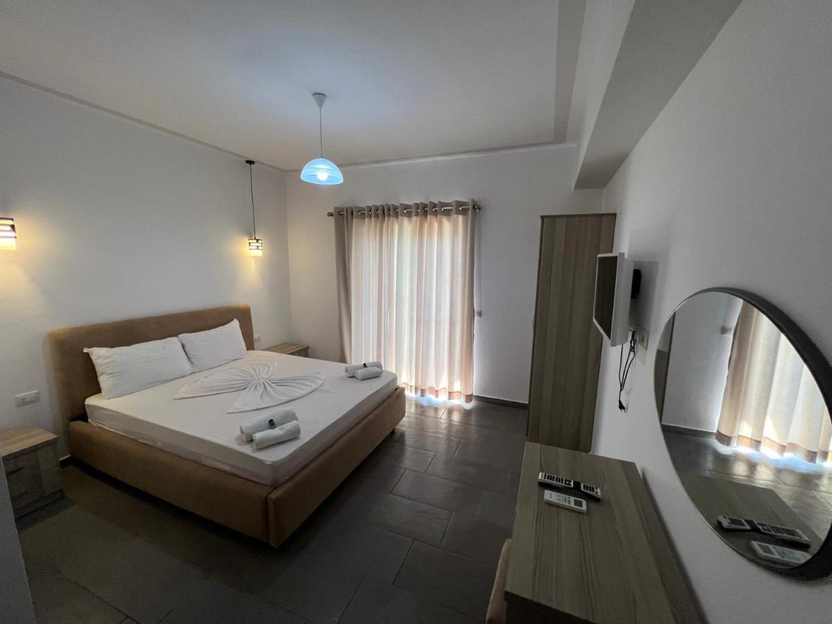 Hotel Irini Sarandë 외부 사진