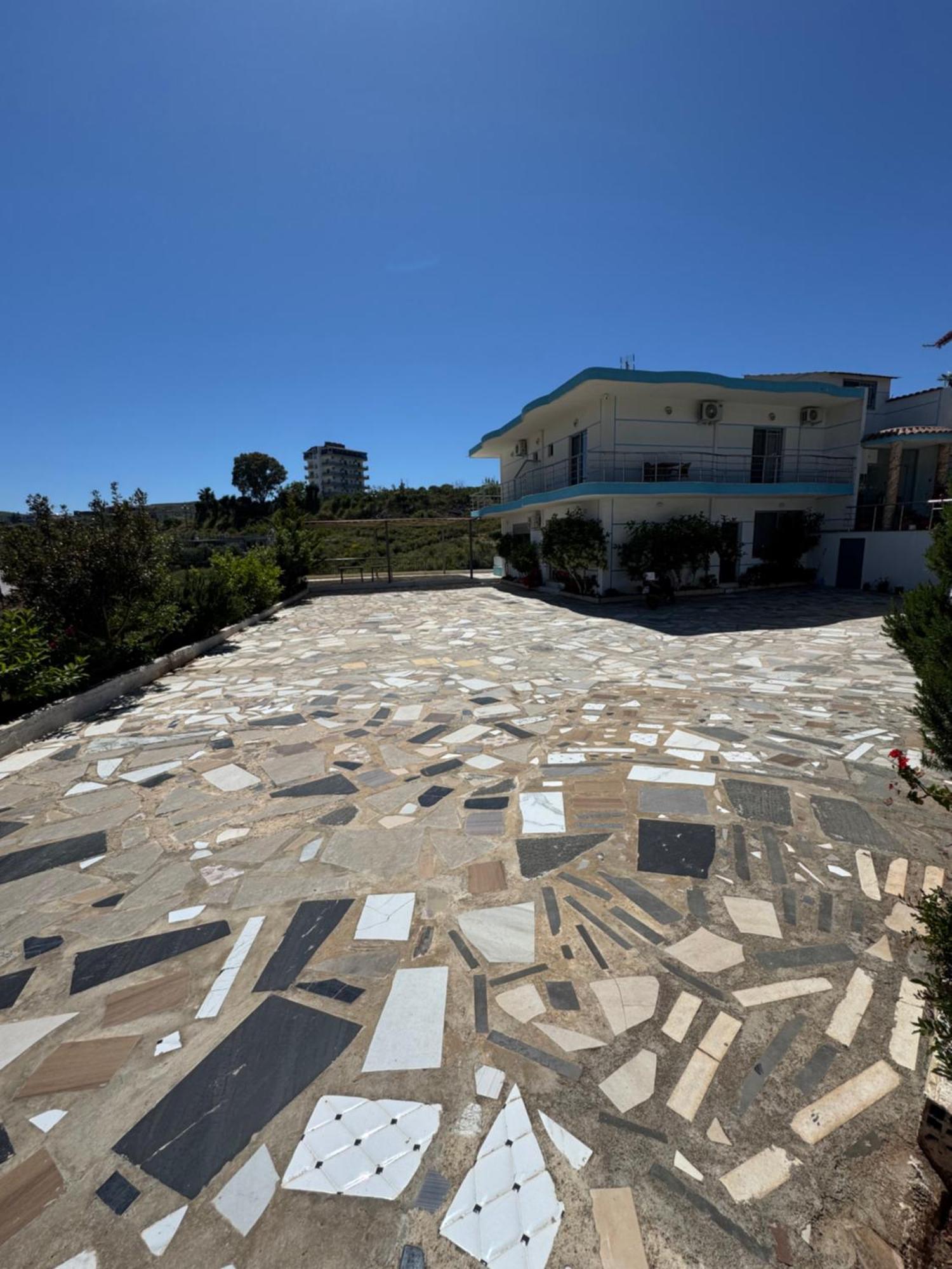 Hotel Irini Sarandë 외부 사진