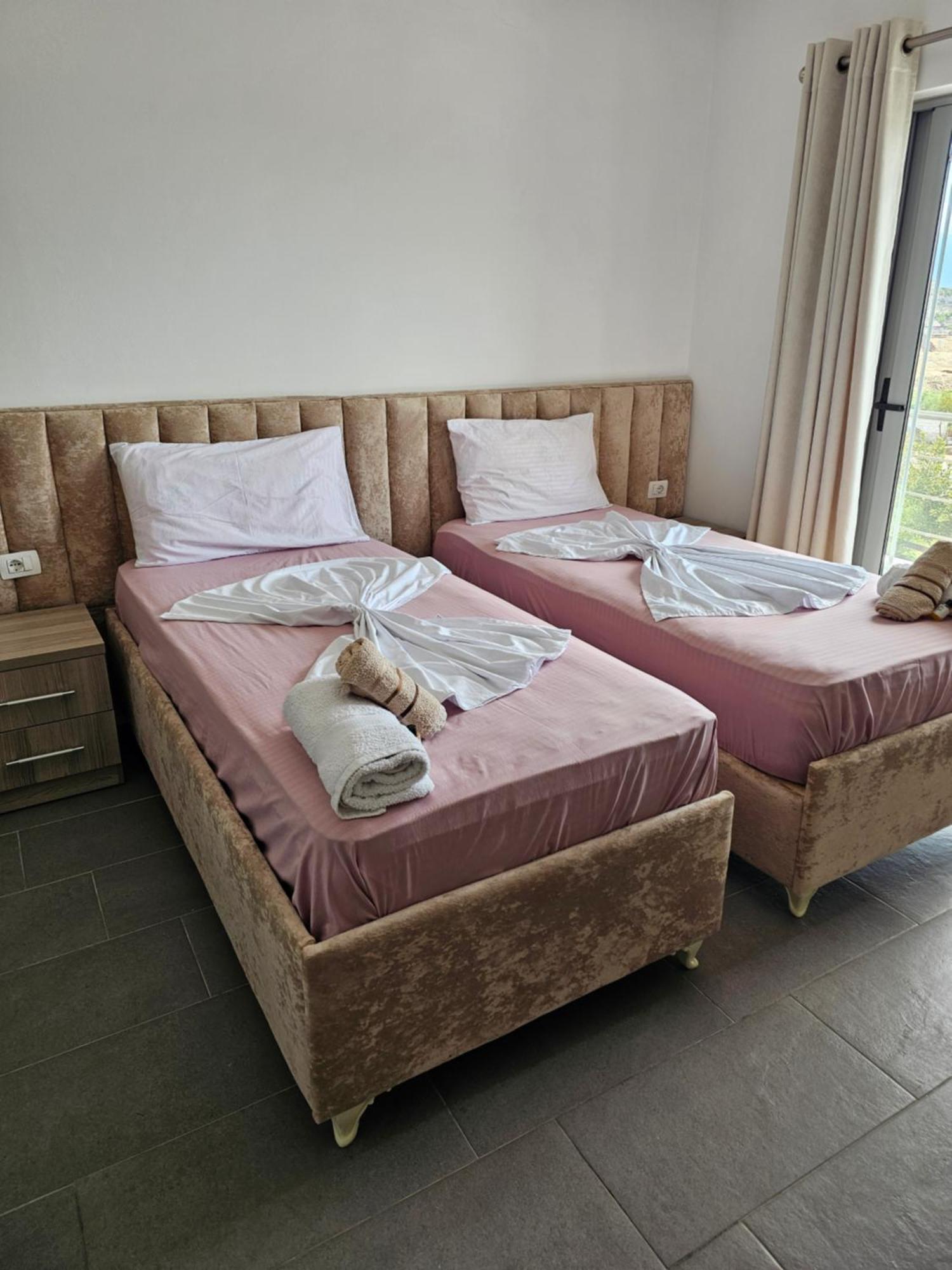 Hotel Irini Sarandë 외부 사진