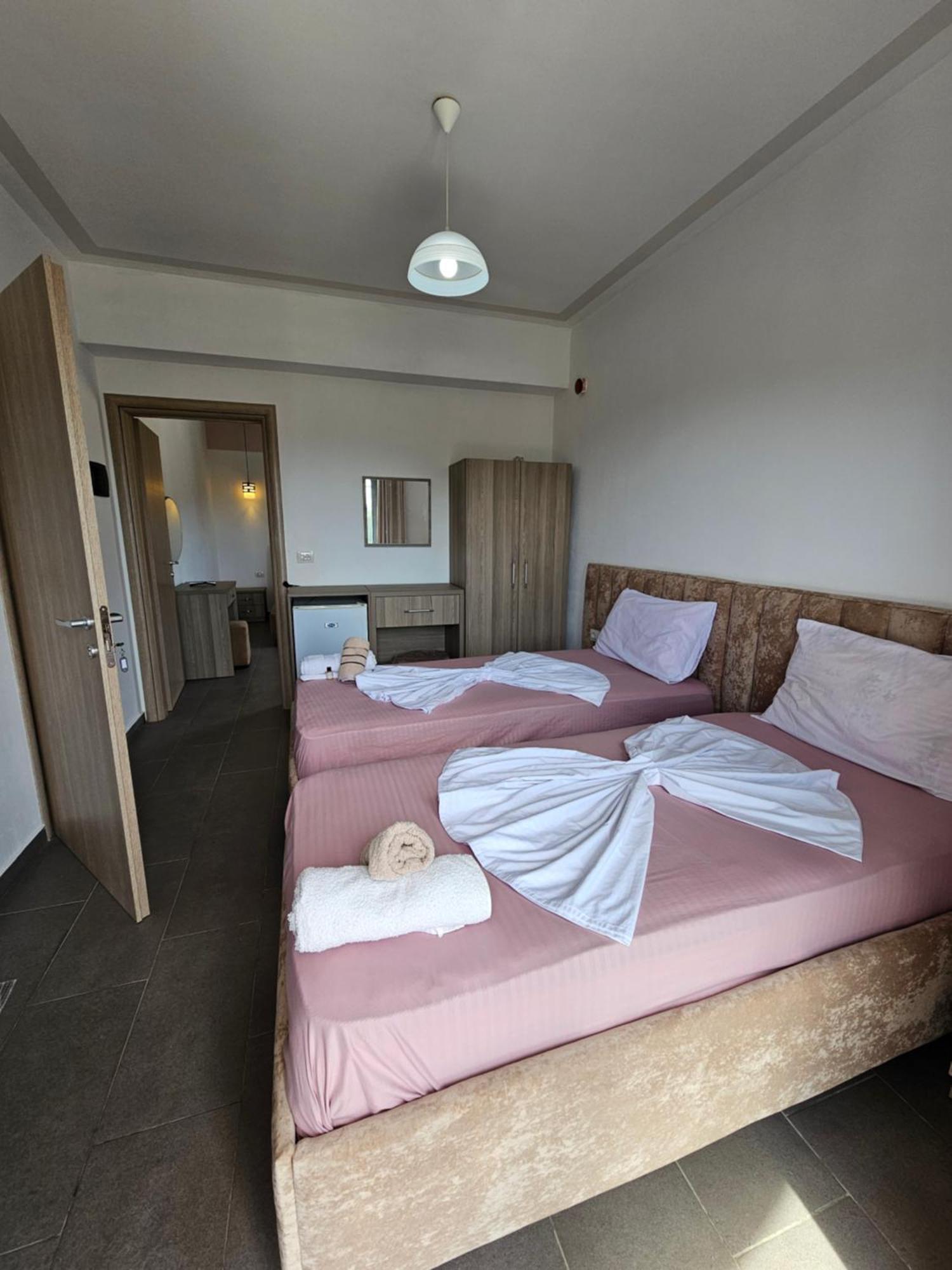 Hotel Irini Sarandë 외부 사진