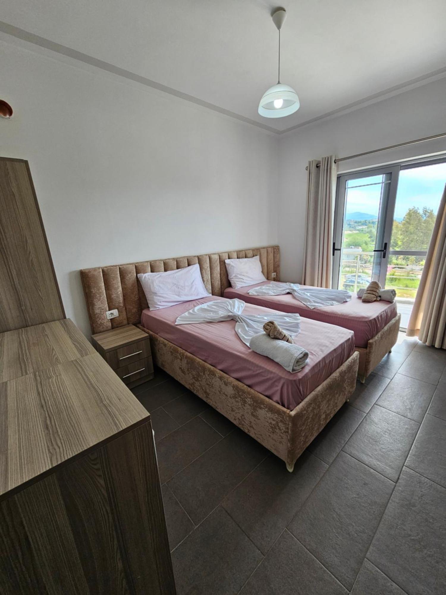 Hotel Irini Sarandë 외부 사진