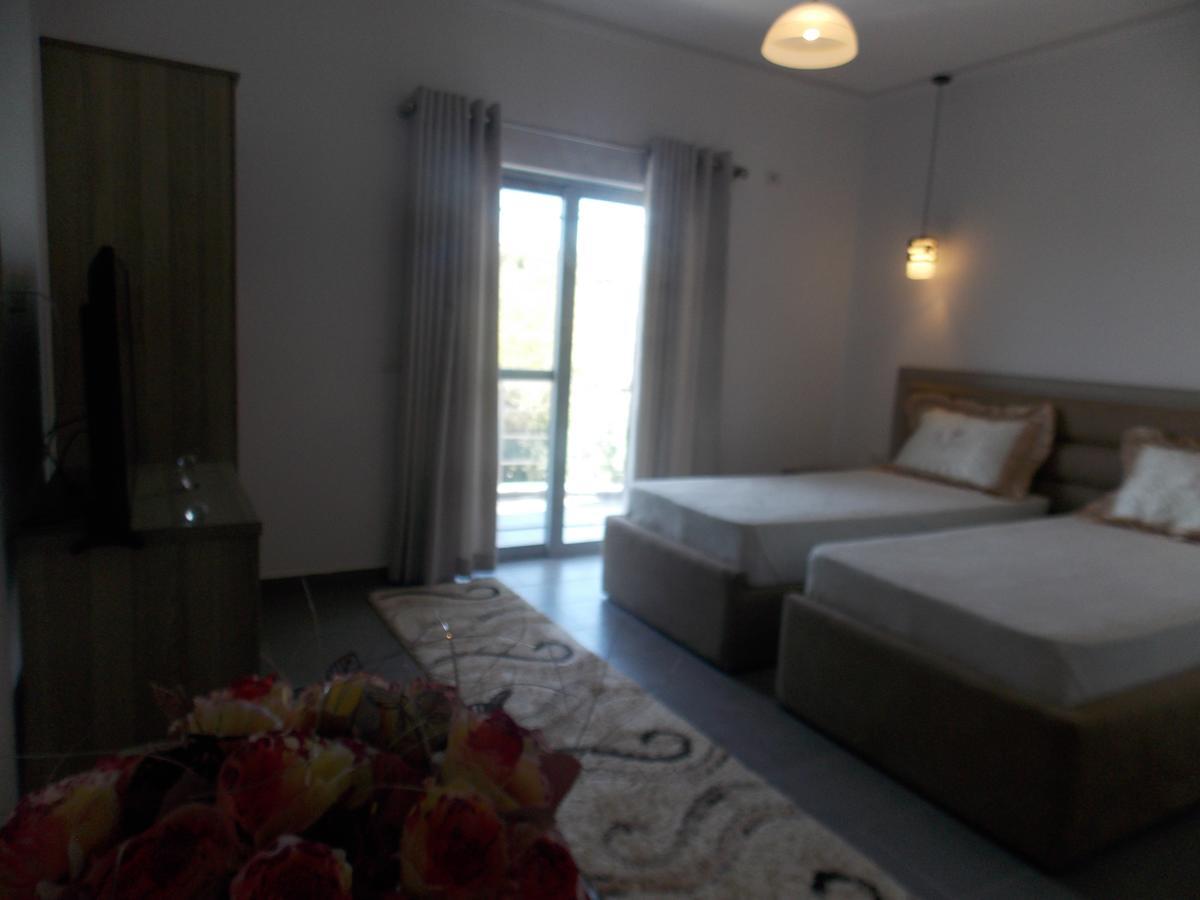 Hotel Irini Sarandë 외부 사진